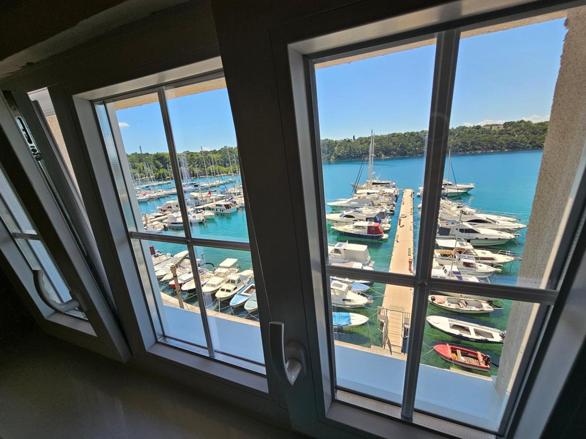 Villa Gaj Omisalj Bagian luar foto