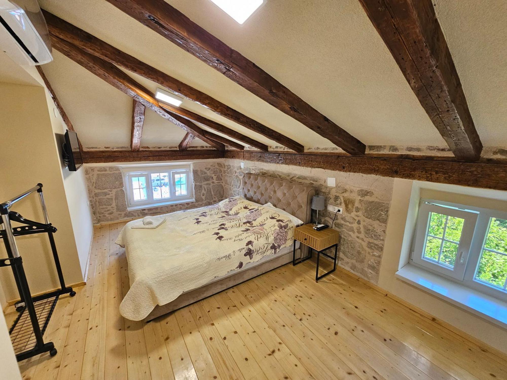 Villa Gaj Omisalj Bagian luar foto